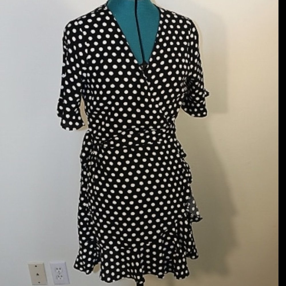 Elode Polka Dot black white wrap around dress size l